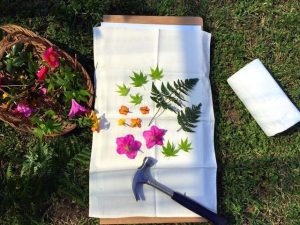 Atelier famille "Impression végétale sur tissu"