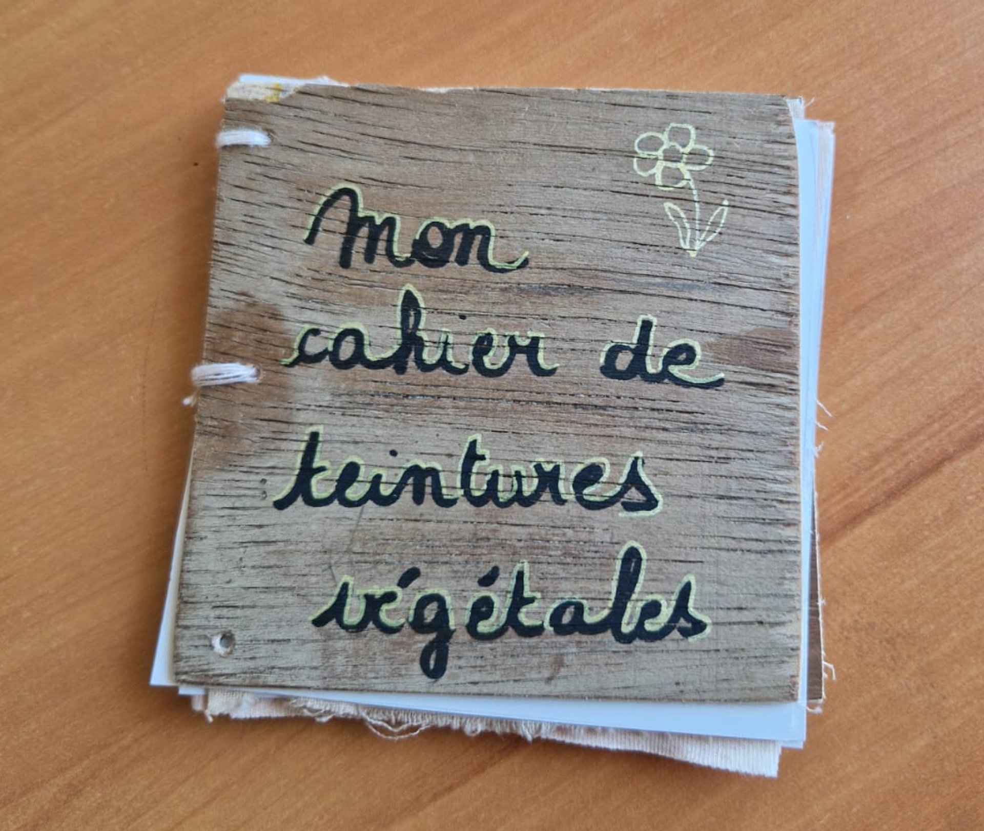 Histoire de couleurs et textiles - Photo N°2